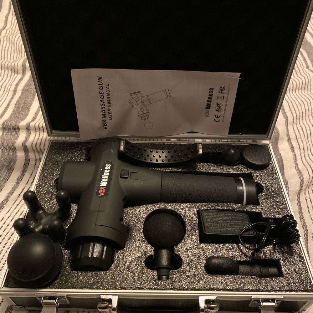 VBX 8-PIECE MEDICAL GRADE MASSAGE GUN